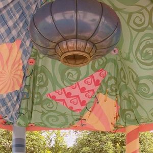 夜畔烛光下的红酒恋曲