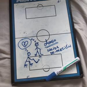 Amigo (a un puertas del mundo de la noche)