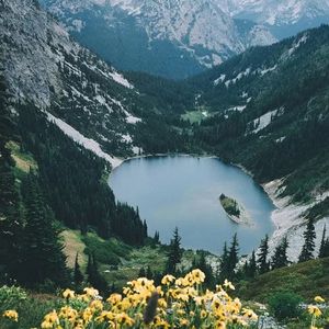 难及给最爱在耳边