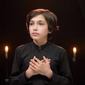 Abhi Hussain Jawaan Ko Uthane Wale Hain