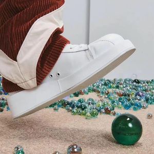 7시에 들어줘(7PM)