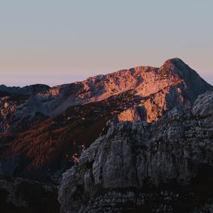 不明飞行_01（翻自 张亚东）