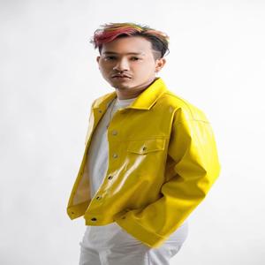 ខ្ញុំស្រលាញ់អ្នកប៉ោយប៉ែត