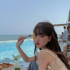 勾勾手_Vigny_20220825_171224