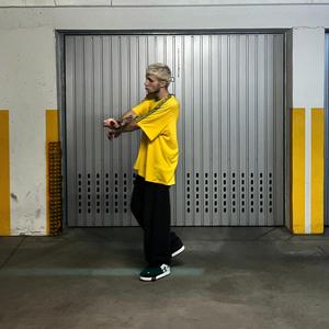 Daj mi (feat. Gommson)