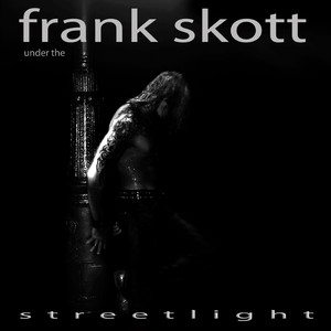 Under The Streetlight