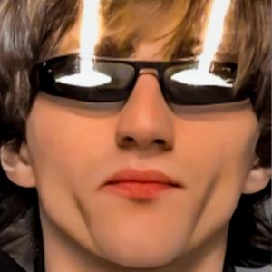 У МЕНЕ ЛАЗЕРИ З ОЧЕЙ