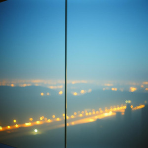 ガラス越しの約束