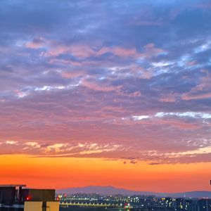缘分不是一出门就能遇到的雨