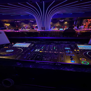 No One Noticed – Thotiana