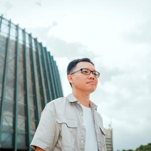 游完水食奶奶（粤语童谣）