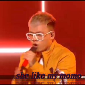 She like my momo