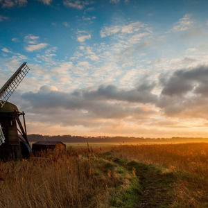 一首想不出名字的纯音乐