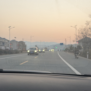 着下屏莹(10).wav