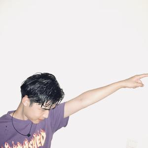 桂苑门卫 - 跳跳蛙想唱首歌