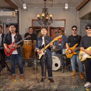 อยากเป็นแฟนเธอ