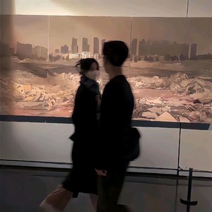 笑着笑着就哭了