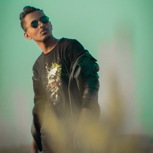 Saale Zandu Bomb