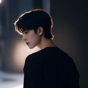 想和你走过四季