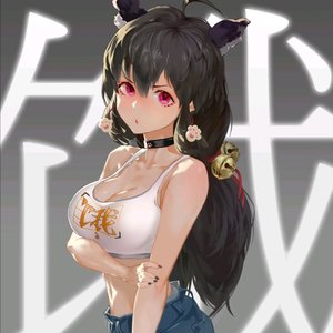 红色高跟鞋
