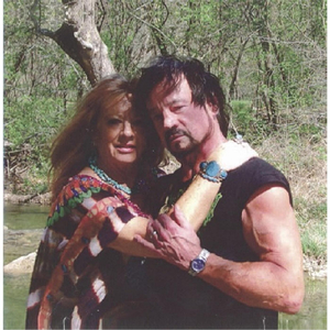 Don't Let Go (feat. Gretchin Wilson)