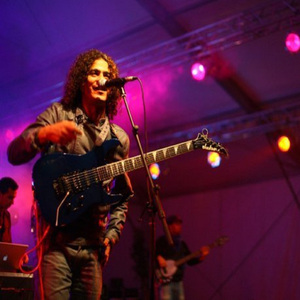 A7na sha3b ya3sh2 el kora