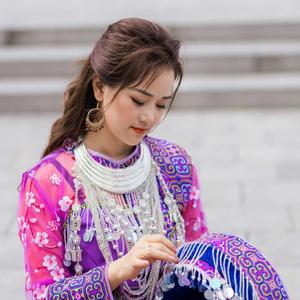 Hmoob Thaam Txuj Khua Sab Heev Tsi Tau Noog Hkuv Xim Taag Tam