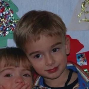 没有等到被时间磨平了棱角