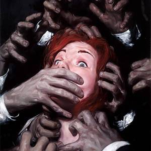 在这个扭曲复杂荒谬物欲横流的世界里挣扎