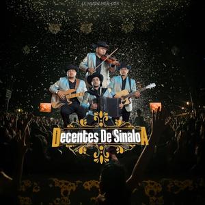 Ojitos negros chinitos-Decentes de Sinaloa en vivo (En vivo)