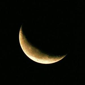 全世界谁倾听你