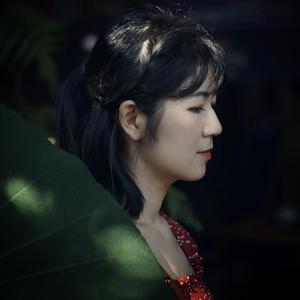 赤裸（曲：爱无反顾）（翻自 贝娜）