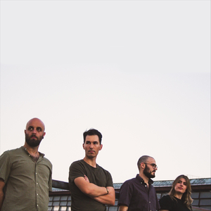 Shut up and Clap (feat. Daniel Juárez, Darío Guibert & Naima Acuña)