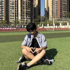 我有一腔诗意不知与谁人诉 伴奏