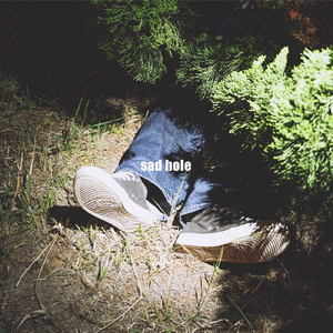 sad hole