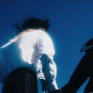 当你出现时 我拥有一万个春