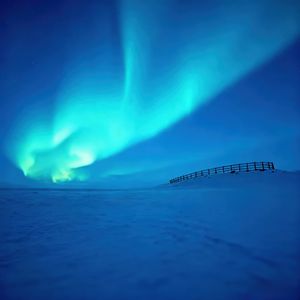 極光と雪
