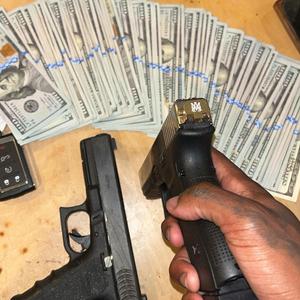 DEAD AHH OPPS (feat. Laa kd)