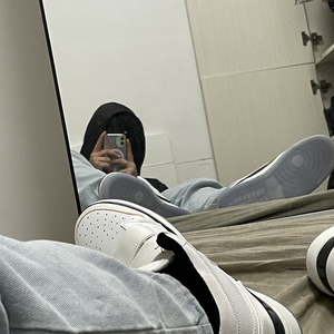 我不愿让你一个人.wav