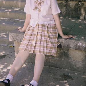 歌唱二小放牛郎