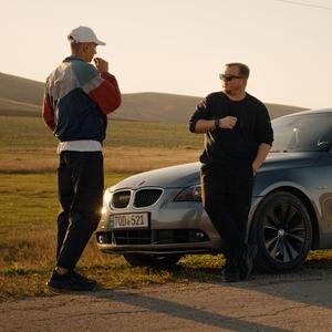 Iar si Iar (feat. Kapushon)