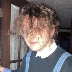 Ryan Eats an Apple (Interlude)