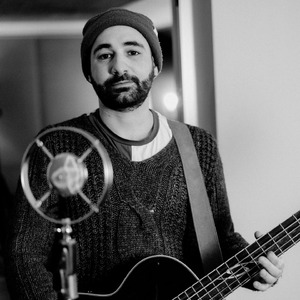 Love will tear us Apart (Mono Live Session)