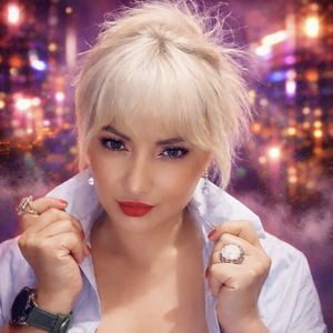 Yazılanı Yaşıyorum