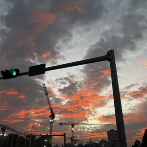 谁来原谅现在的我