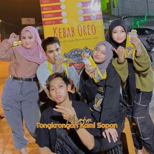 Tongkrongan Kami Sopan