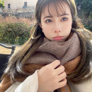 暖阳下的老藤椅