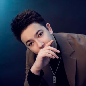 Ayrilmegin 原版伴奏