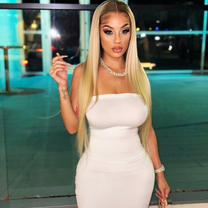 Dream (but you´re in a bathroom at a party)