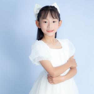 潘星言 - 狗狗摇